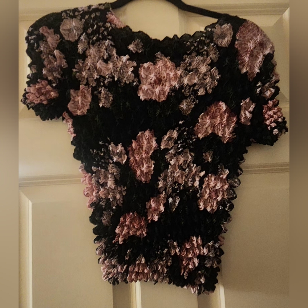 Magic Scarf  One Size Floral Black and Pink Women's Popxorn Top